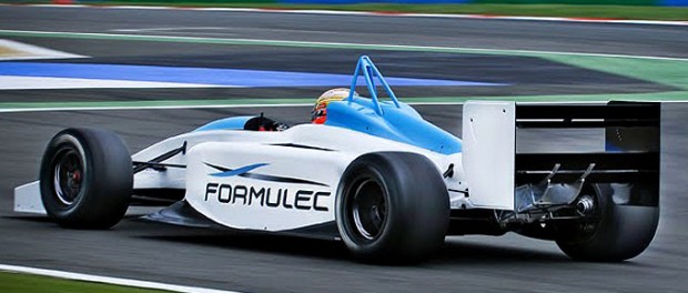 La Fórmula Eléctrica llega a Uruguay en 2014.